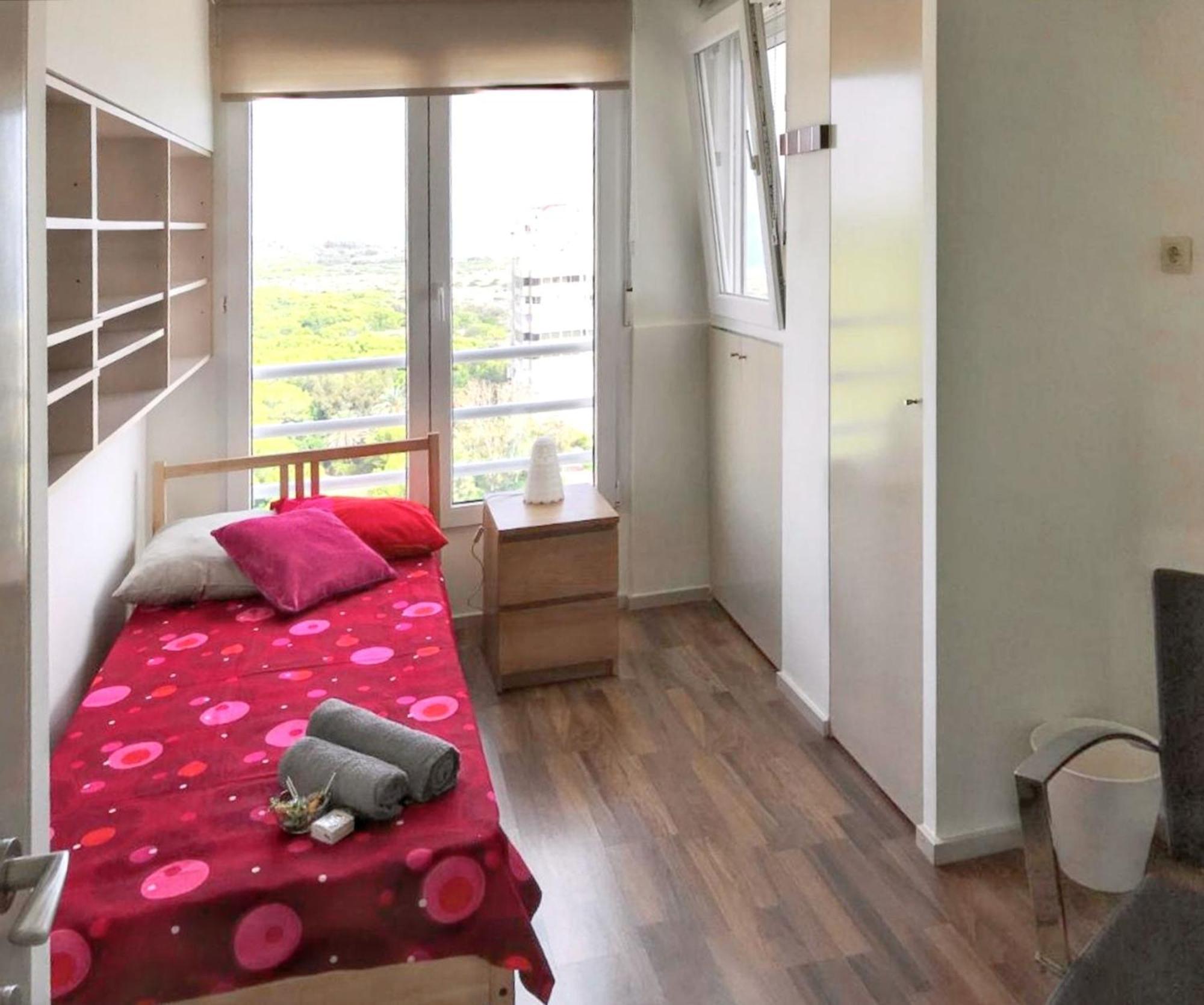 Spacious Apartment In Valencia With Sea View - 160 Sqm Buitenkant foto