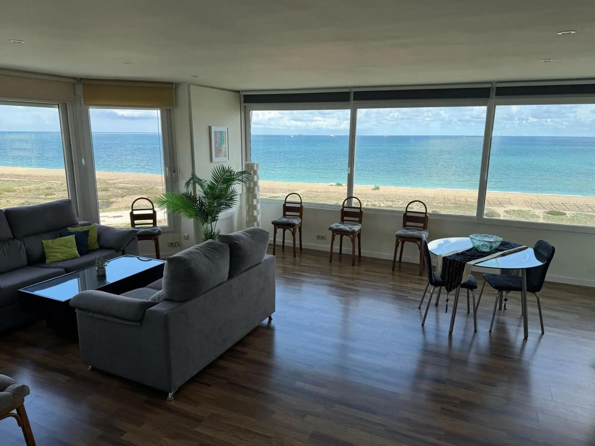 Spacious Apartment In Valencia With Sea View - 160 Sqm Buitenkant foto