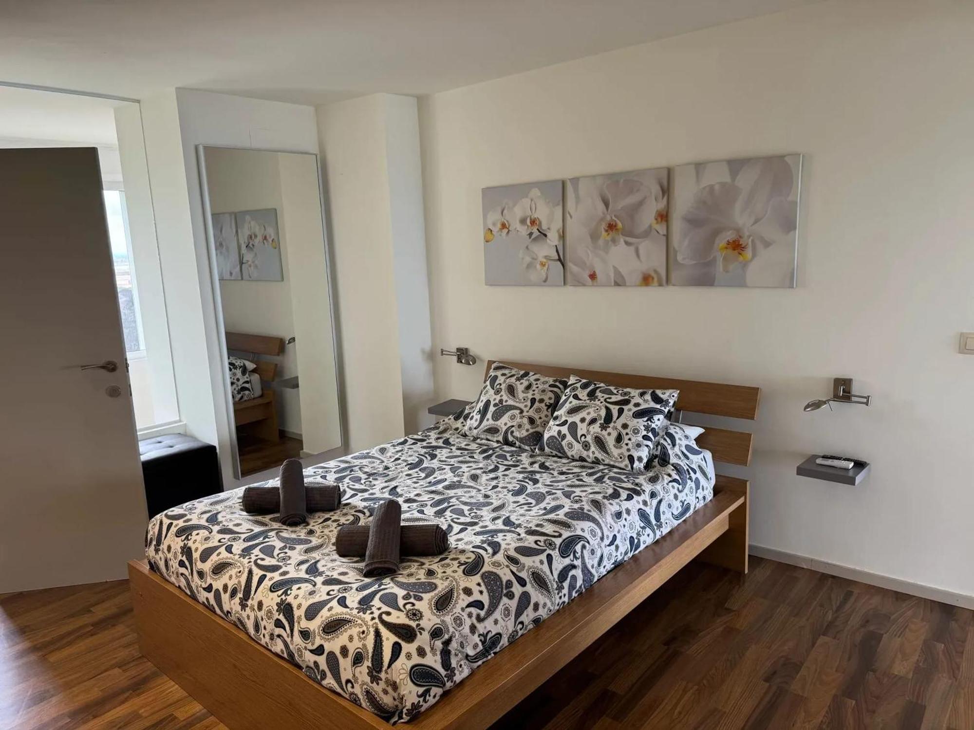Spacious Apartment In Valencia With Sea View - 160 Sqm Buitenkant foto
